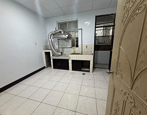 民生路2樓*近竹圍捷運*馬偕醫院* - Image 8