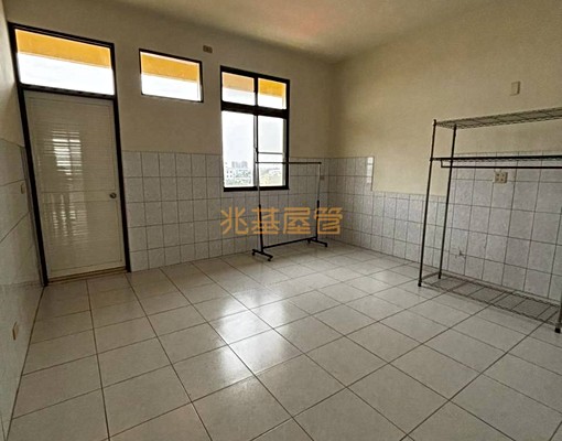 兆基社會住宅🏠近麻豆交流道南來北往很方便8房透天 - Image 6