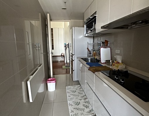 站前商圈,三鐵共構,國泰賦都生活機能一級棒三房車 - Image 2