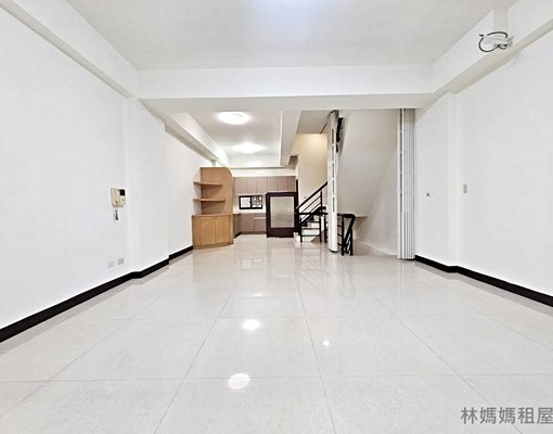 🔥湖美稀有釋出🔥可寵可神明🧧可申請租補🚗整棟透天 - Image 1