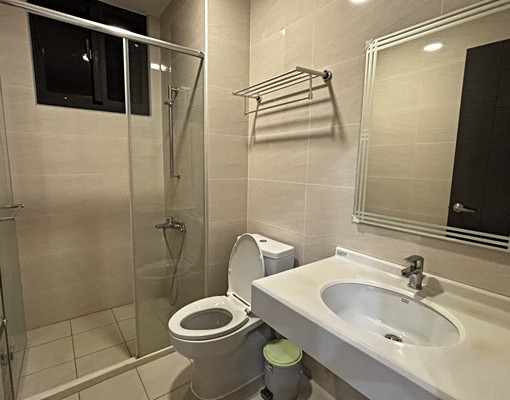 ~可租補~高鐵特區漂亮三房家具家電一應具全 - Image 15