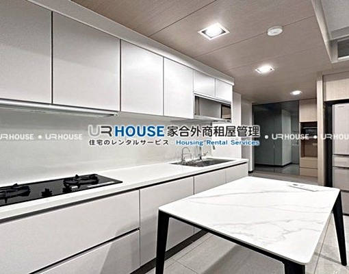 MRT唭哩岸|華固建設質感裝潢|豪宅更衣室搭配有影片 - Image 4