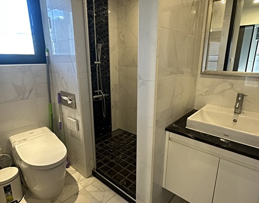 家樂福商圈~親愛的House一房廳高樓露臺戶~全配 - Image 9