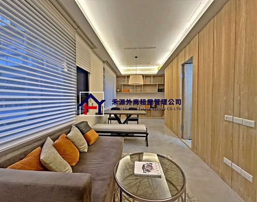 東區商圈❁忠孝敦化❁屋齡新❁精品宅 - Image 1