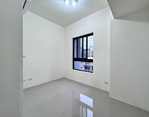 仁義重劃區❗️可租補-可寵物💖大亮時代兩房車💖五泰晴晴 - Image 7