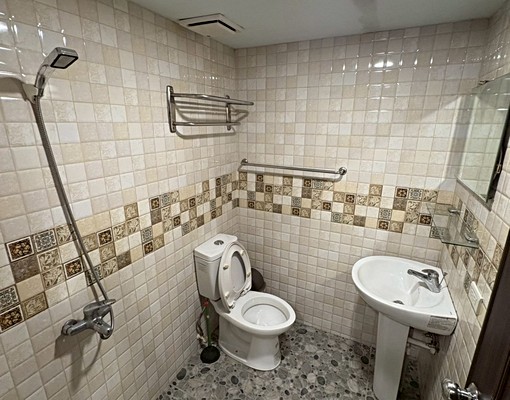 可租補-江翠大坪數溫馨2樓套房 - Image 5