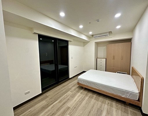 中和全新建案,裝潢新,全套傢俱家電,可租補,可寵,含管理費 - Image 5