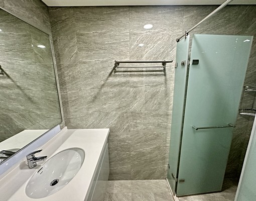 中和全新建案,裝潢新,全套傢俱家電,可租補,可寵,含管理費 - Image 7