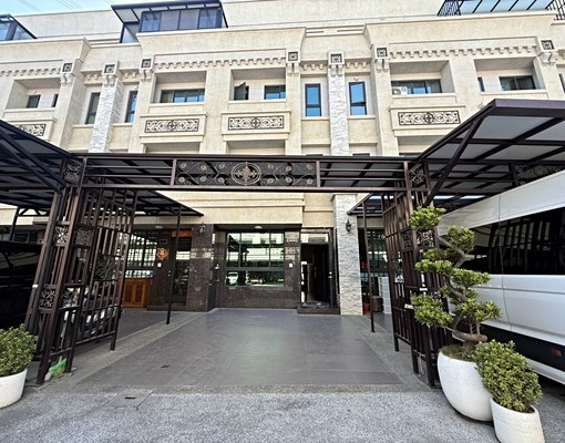 🤴仁武皇家美墅精品四層雙車墅傢俱全-權威 - Image 2