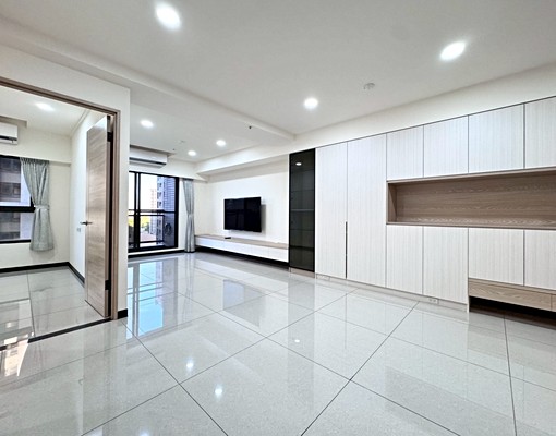 松勇路大清城雙最佳頂級三房居家宅可租補 - Image 2