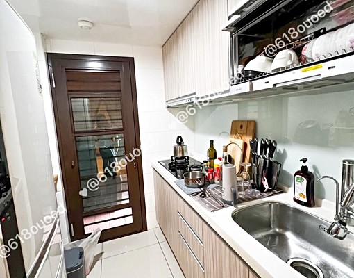 🉑租補中路明星社區2房車 - Image 4