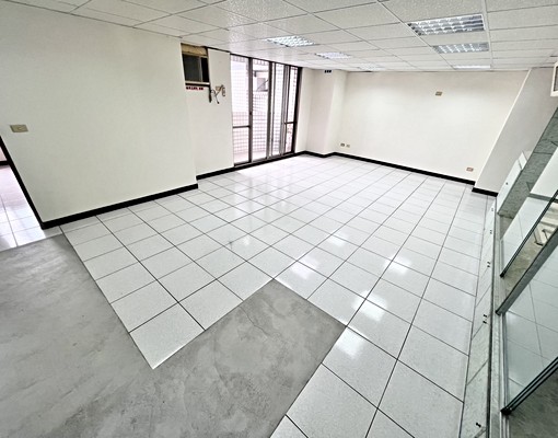 大慶夜市🌺三房空屋15000🌺租補🌺無車位🌺台電廚房 - Image 3