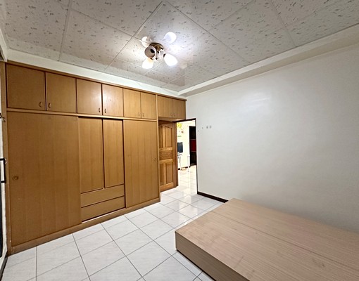 新埔捷運-超棒生活機能-3房公寓-可租補-可入戶籍 - Image 8