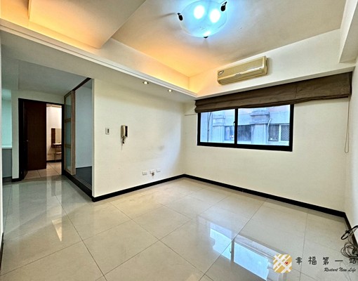 大里十九甲✨大空間2+1房✨平面車位✨可租補.戶籍 - Image 1