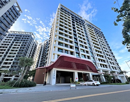 出租🌟環球市🌟3+1室朝南戶+平車 - Image 15