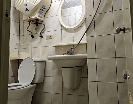 中華大學科技廣場一樓可住雙人全新整理套房 - Image 6