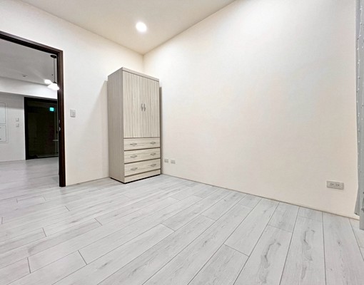 走路就能到高鐵|烏日兩房平車|可租補 - Image 9