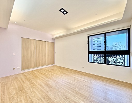 愛上泥愛上窩✨超大坪數專屬更衣室✨傢俱可談雙平車位 - Image 9