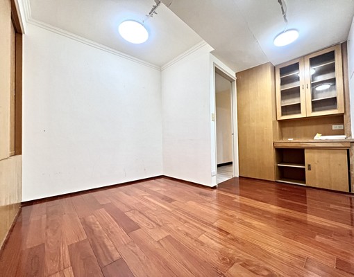 🌈陽光灑落微風到訪｜💫皇后大道景觀二房💫 - Image 6