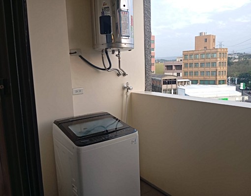 通西里中山路全新自建電梯大樓近車站生活機能佳 - Image 5