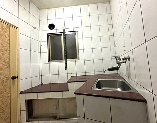 👍蘆洲超大坪數三房~可租捕可寵~租金可談👍 - Image 6