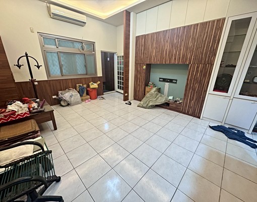 沛沛租🔅機場員工宿舍大空間有車庫 - Image 12