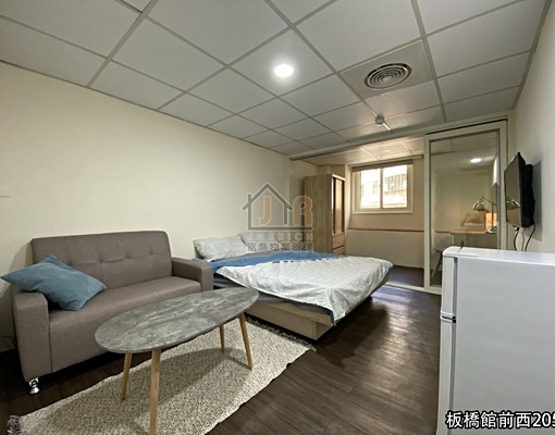 📌板橋電梯套房📌採光、租金包水電📌可寵租補垃圾代收 - Image 2