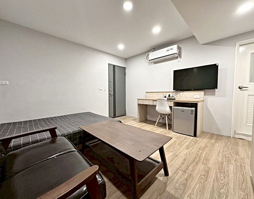 科博館旁超美地點❤️木質裝潢❤️電梯直達/子母車 - Image 3