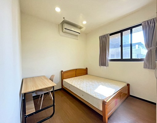 竹北高鐵特區水圳河岸雙公園旁優質住家雙平面車位 - Image 9