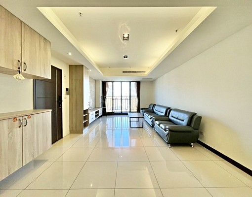 竹北高鐵特區水圳河岸雙公園旁優質住家雙平面車位 - Image 2