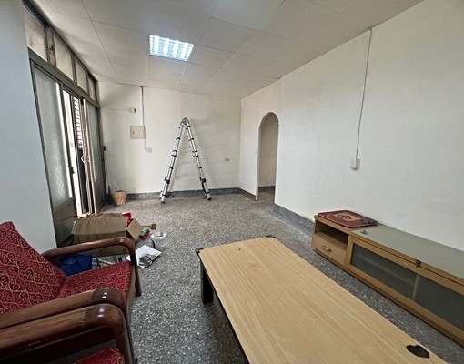 透天50坪只要16,000|三房兩廳兩衛|好停車可寵物|近高 - Image 4