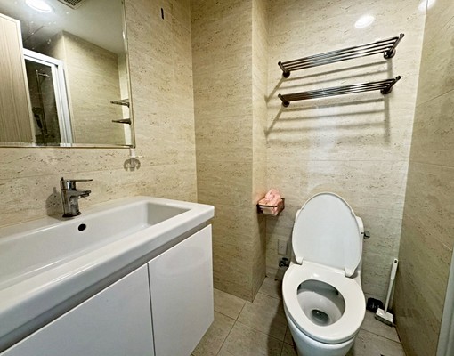 上東城經典兩房出租 - Image 11