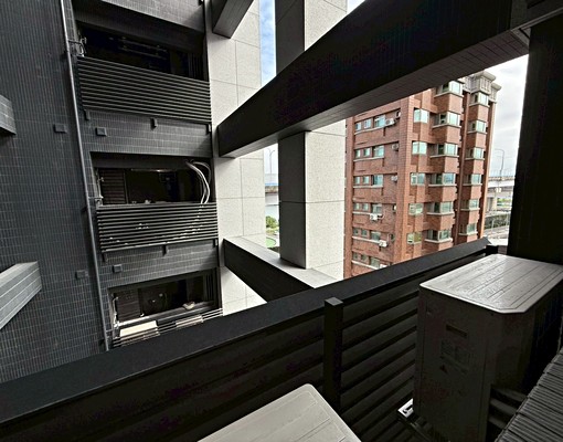 新濠一川|稀有市景三房含平車 - Image 1