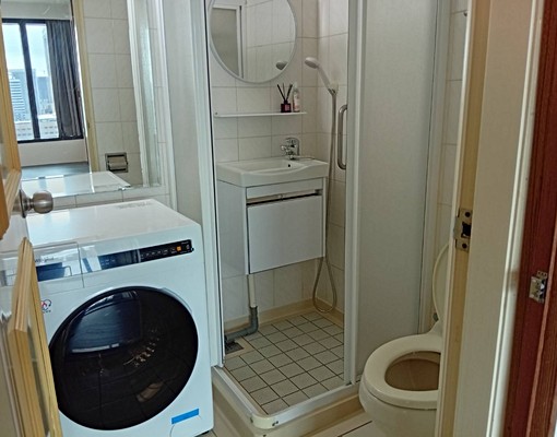 三多商圈【高雄85大樓】精緻獨立套房|拎包入住可以租屋補助 - Image 8