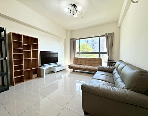 【植森園】牛埔工業區旁漂亮三房採光戶 - Image 1