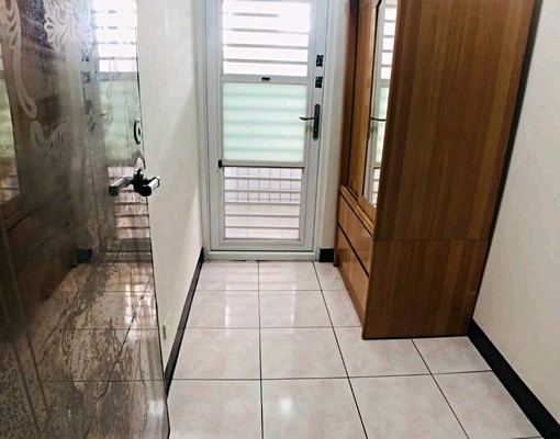 近鼎山家樂福.電梯1房1廳套房自用洗衣機 - Image 5