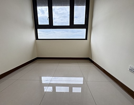 可租補!台水電!遠雄幸福城兩房平車 - Image 3