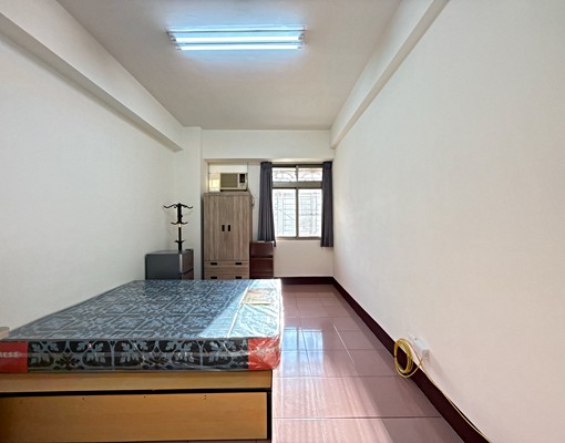 逢甲路公園旁電梯套房共洗獨曬含水網路電5元室內機車位多間可選 - Image 3