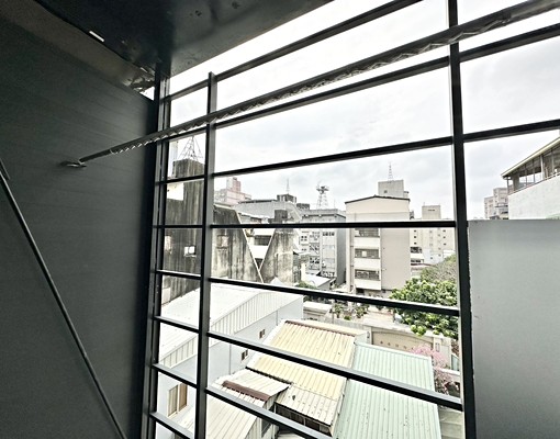 近中華夜市🔥可貓✨雙租補✨電梯大空間✨陽台獨洗曬✨採光好✨ - Image 10