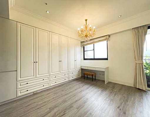 可租補捷運旁君悅文心公主風精美質感三改二雙平車 - Image 9