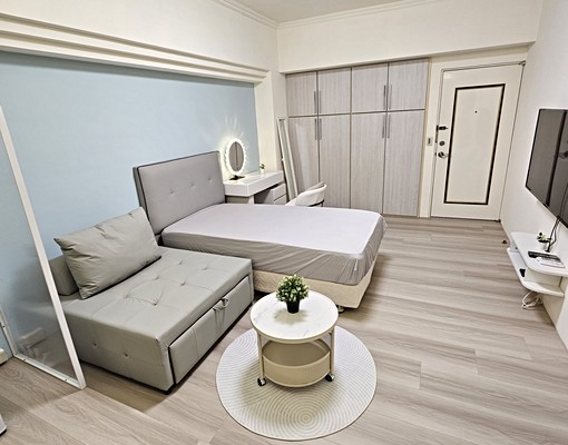 捷運新蘆線~永安市場站~全新溫馨電梯宅~限女~可租補 - Image 1