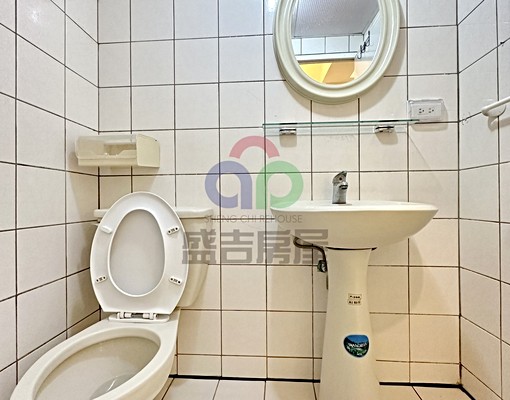 中科東海,採光套房,台水台電,可租補 - Image 10