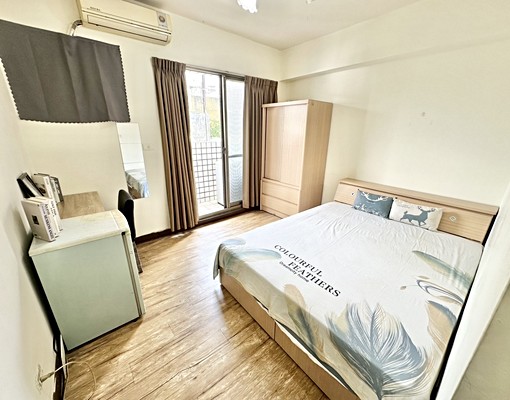 近忠孝夜市🔥可寵物✨電梯✨陽台獨洗曬✨雙租補✨台電✨採光好 - Image 2