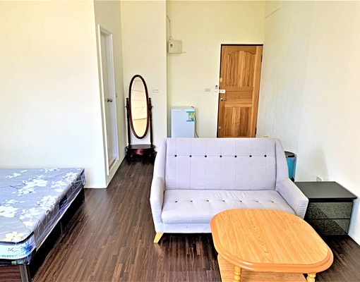 大套房,大衣櫃,室內機車位,可寵,房補,採光好,戶數少單純 - Image 3