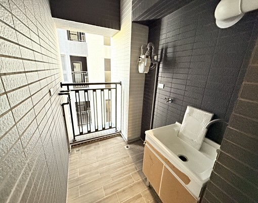 可租補😍兩房好運8高樓好視野近台74洲際棒球場家具可談車位 - Image 8