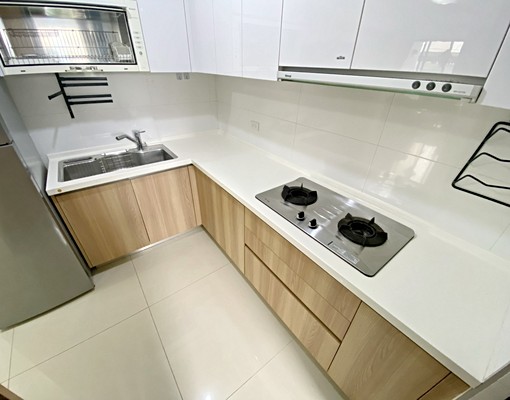 東區湖濱3房全配含車，可租補可入籍，近火車站、一中圈、台74 - Image 5