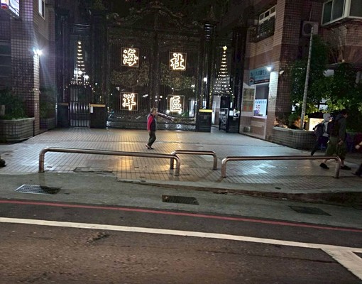 海洋世界三房全新整理出租~全新廚具+全新衛浴 - Image 1