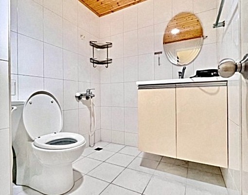 東興國小大進街/精美裝潢大三房休旅車位/衛浴新整理 - Image 10