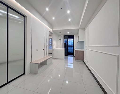 青埔彬彬【W站前】【全新裝潢兩房車】 - Image 1