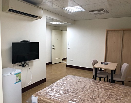 近環球購物中心 - Image 4